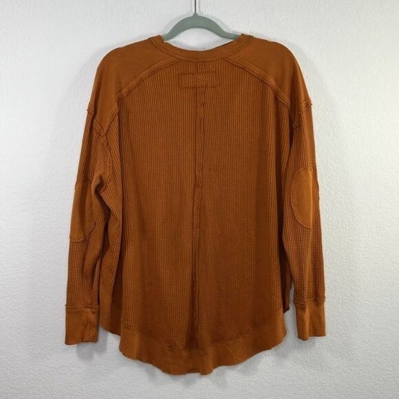 Free People We The Free Owen Thermal in Glazed Ginger size Small - Picture 3 of 6